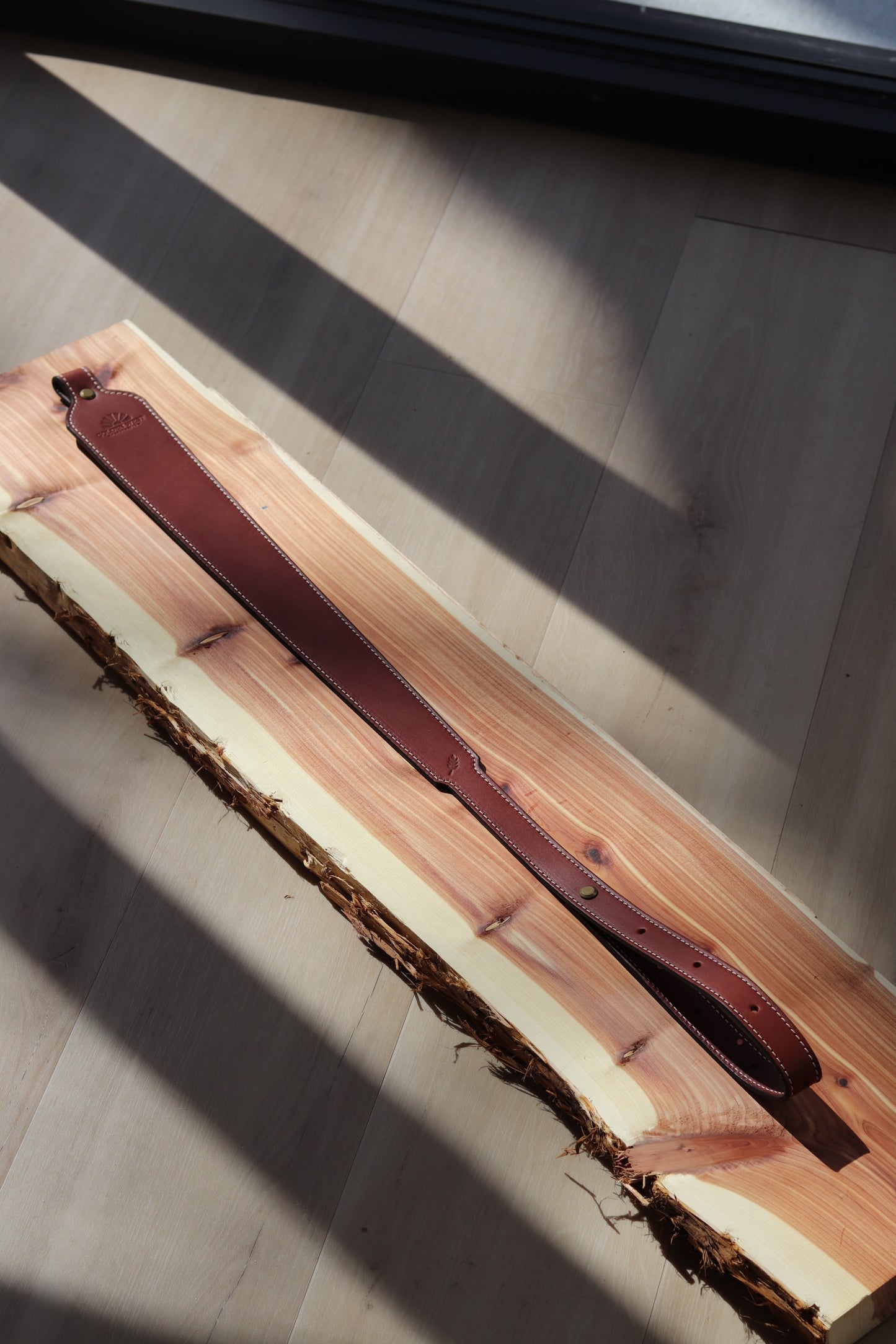 Rifle Sling - Medium Brown EB with Cream Thread