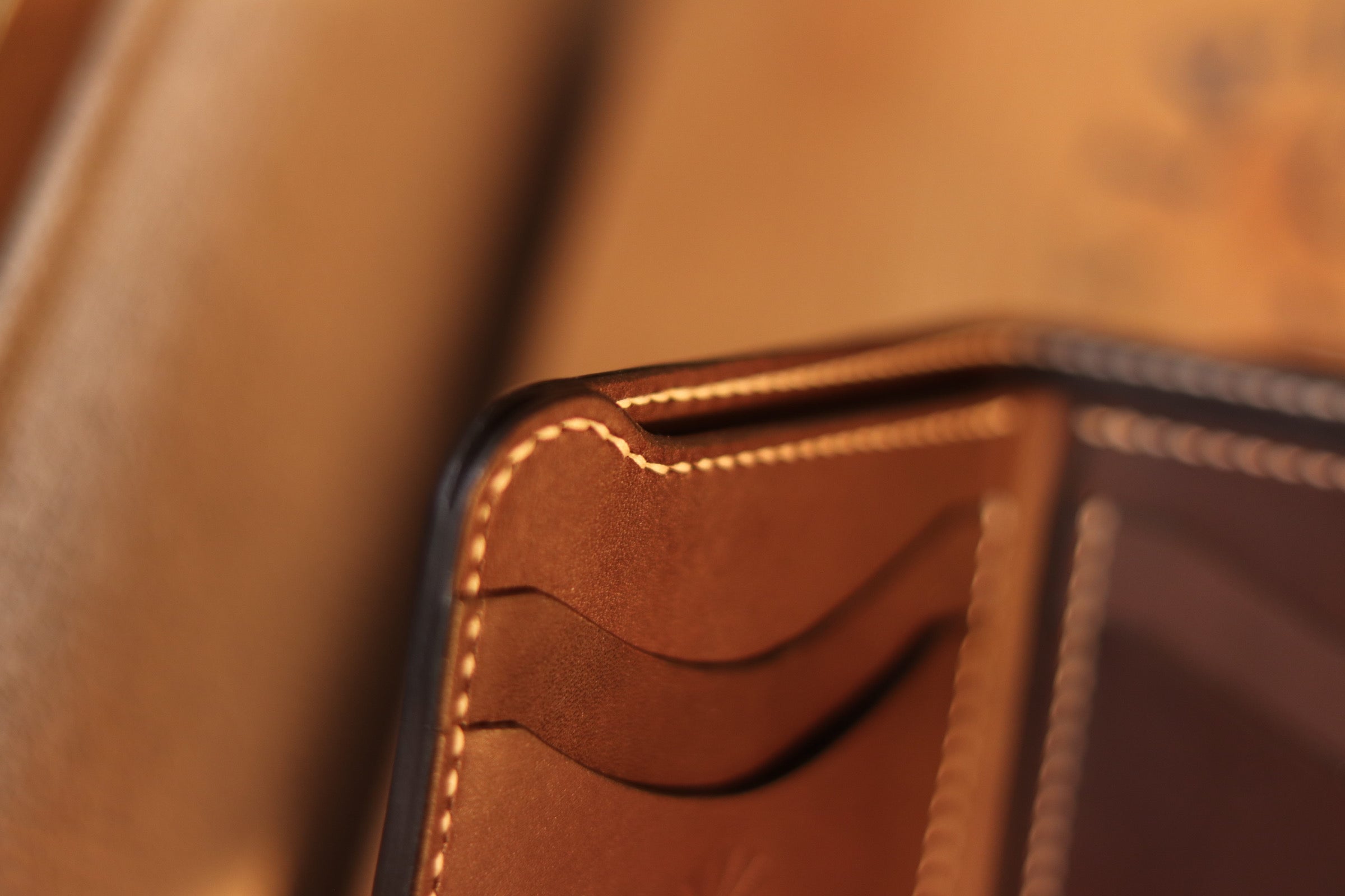 Ultra Classic 7 Pocket Bifold Wallet